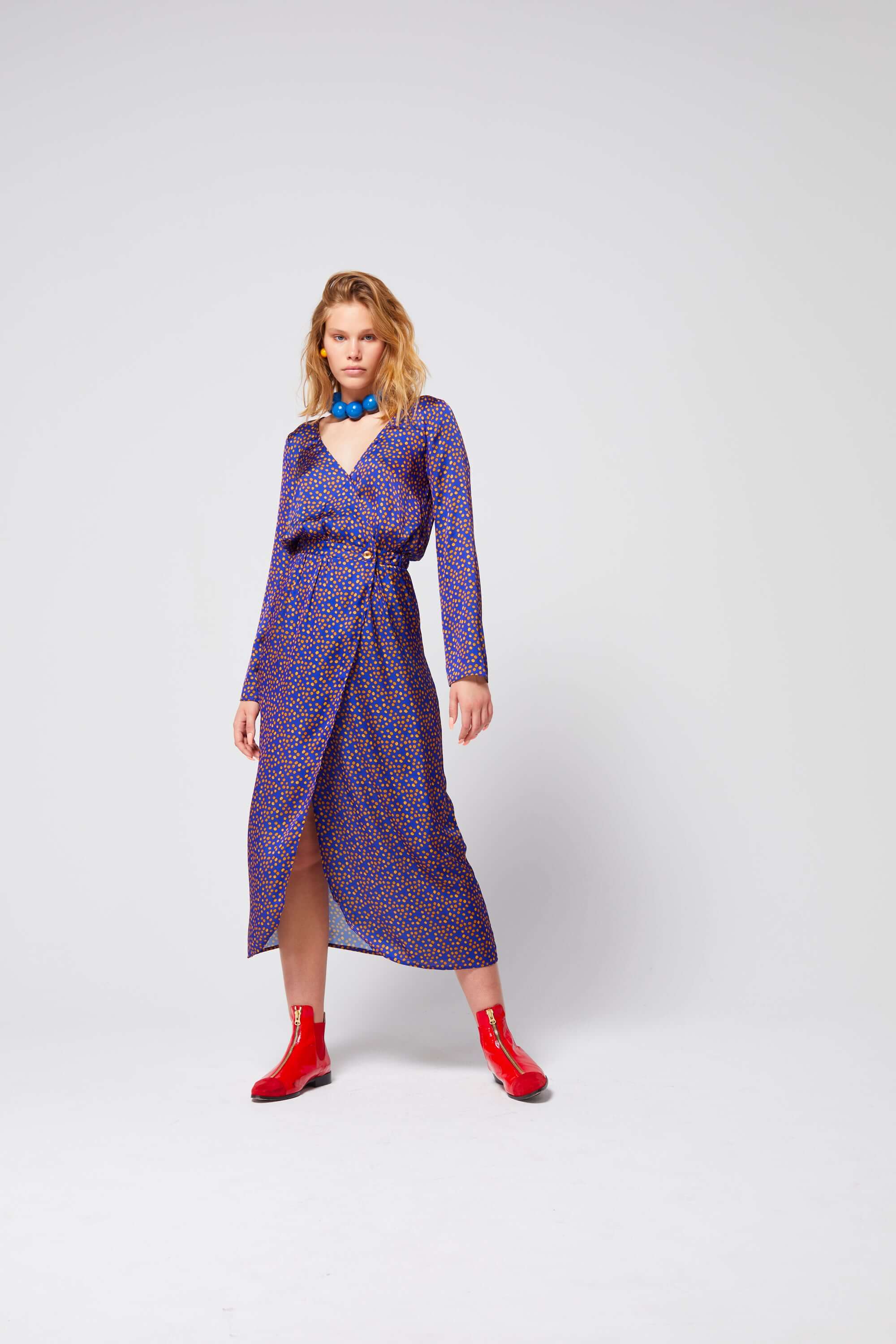 Austria dress in navy blue Messy Dots print