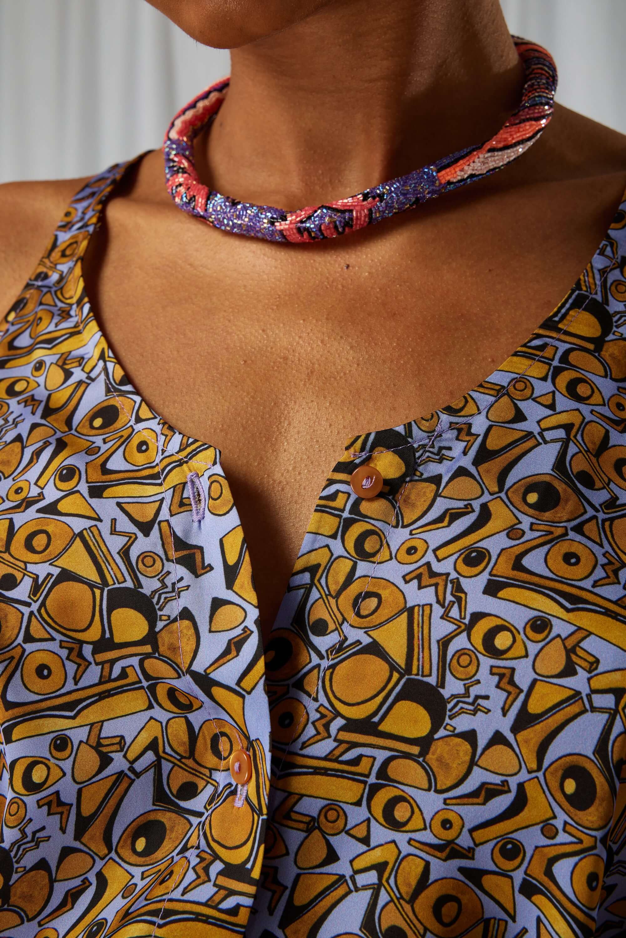 Long Java top in Art Deco Factory print
