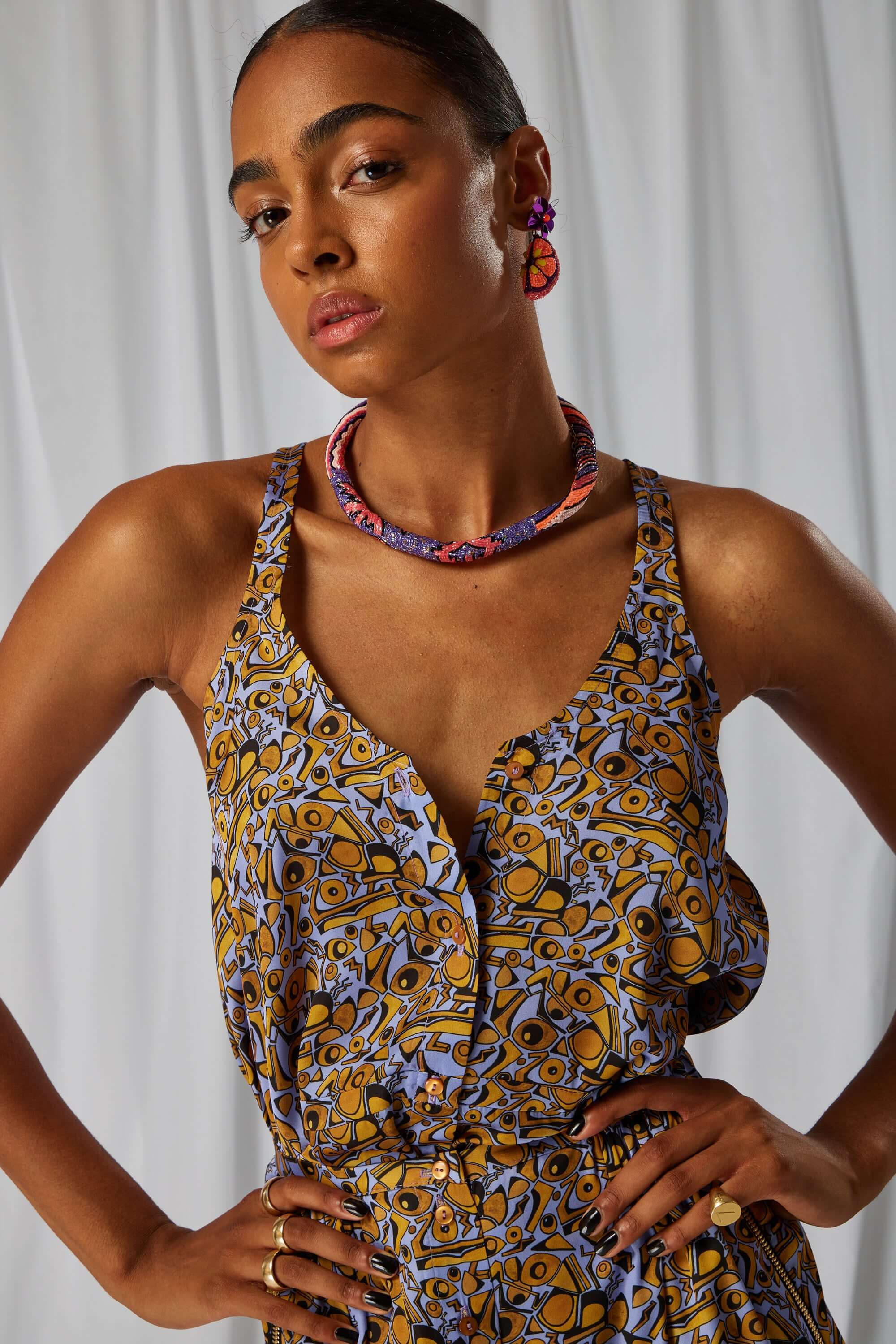 Long Java top in Art Deco Factory print