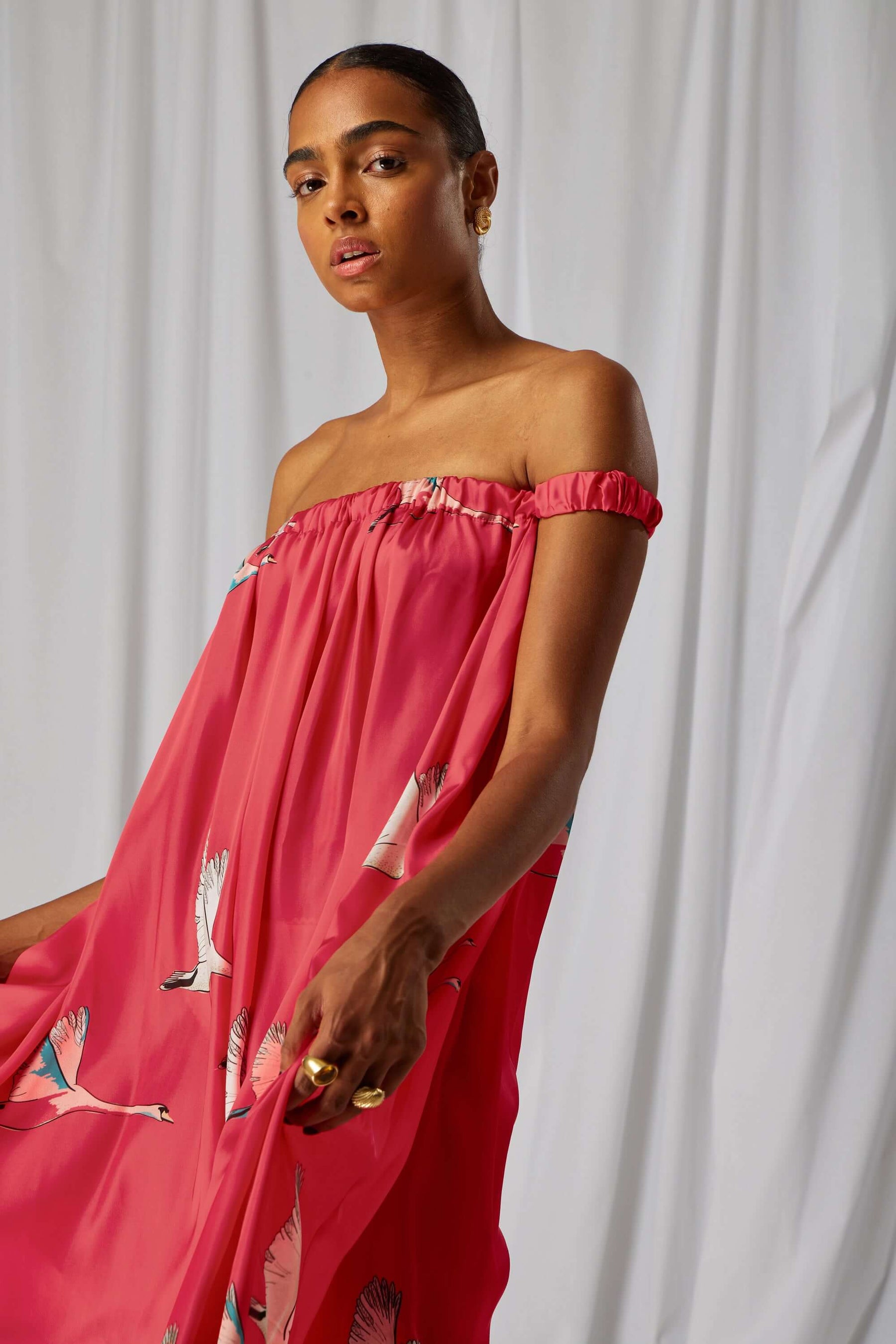 Penelope dress in pink Swan print