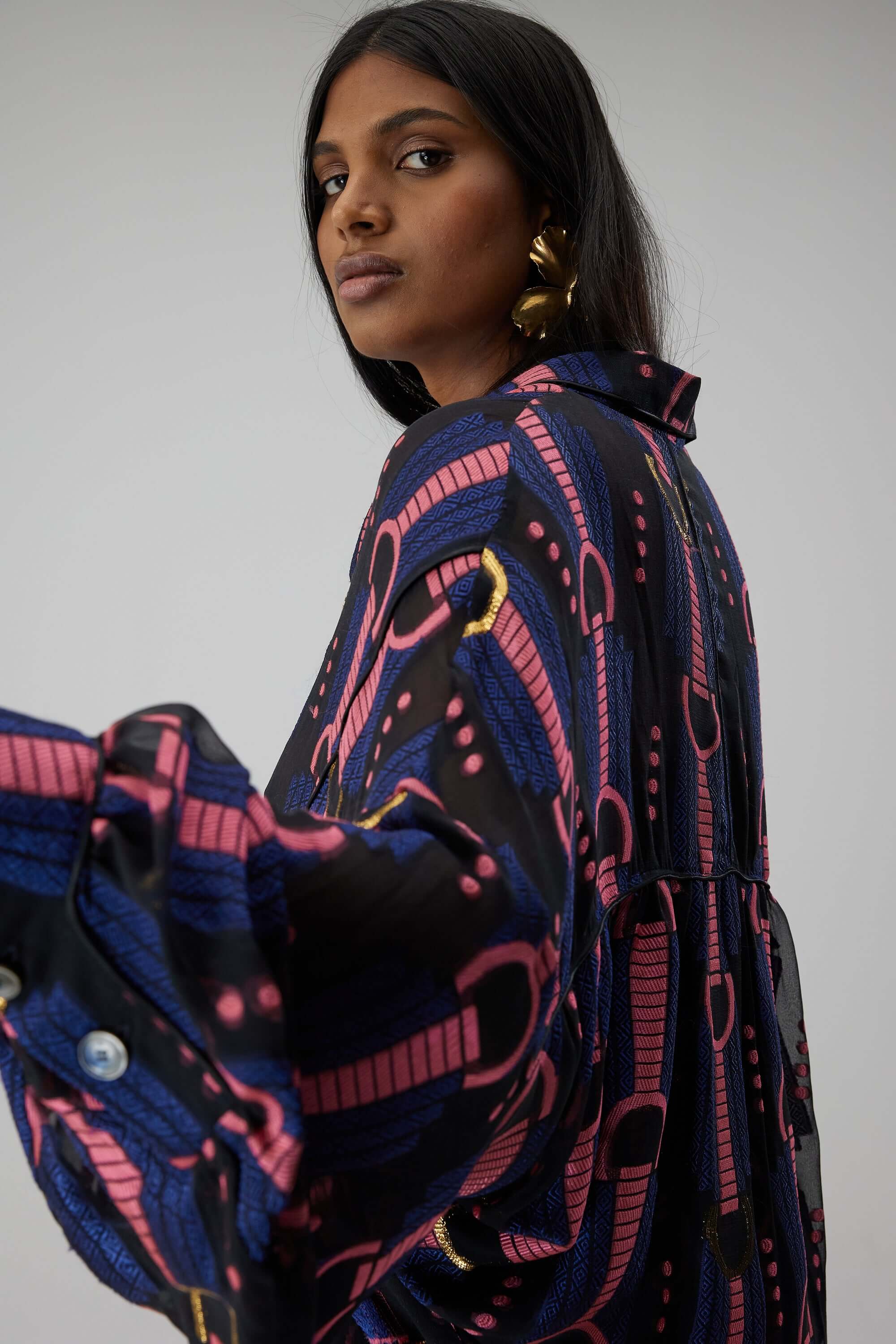 Tasman shirt in Horizon embroidery