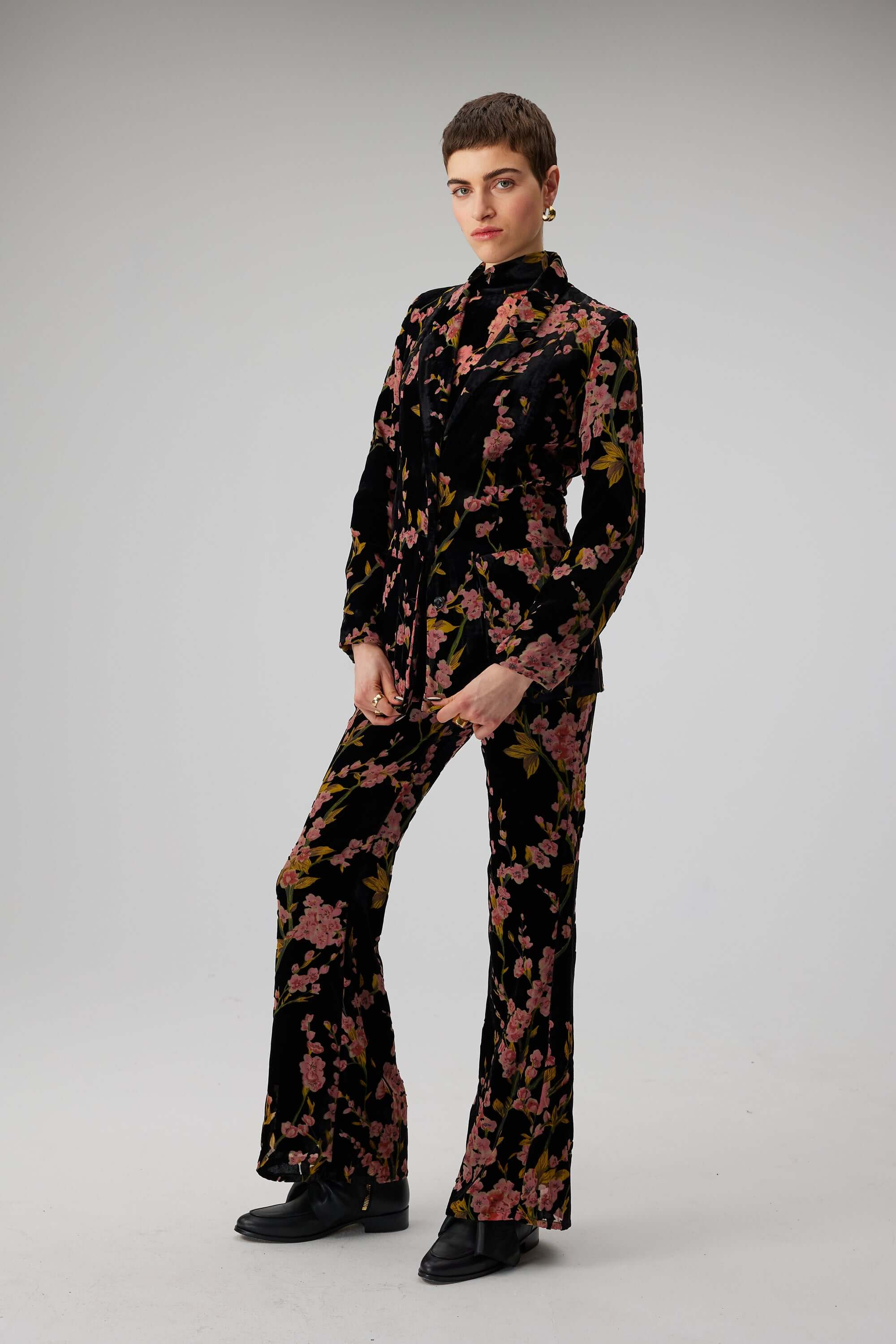 Sonny Crockett blazer in velvet Blossom