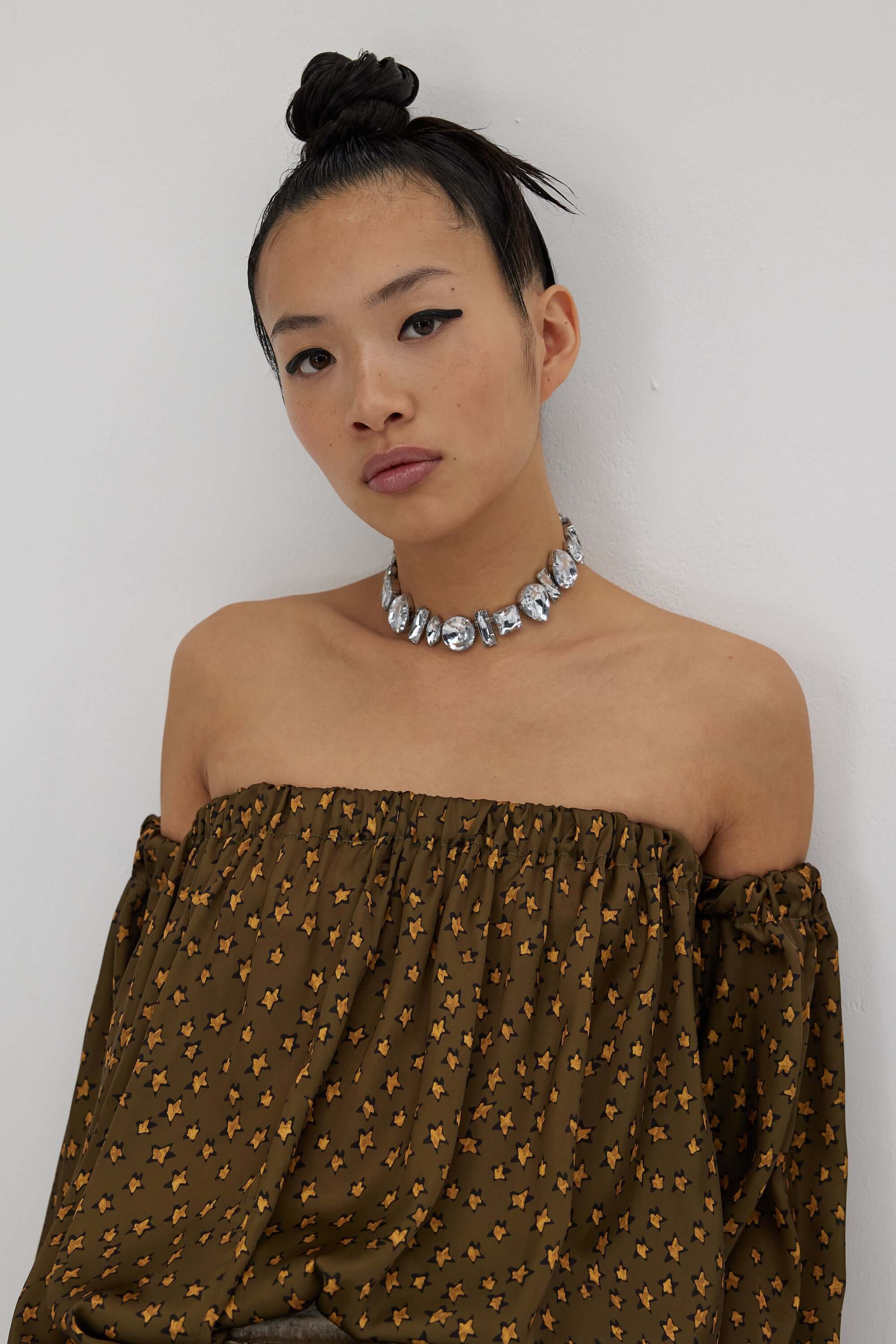 Penelope blouse in bark Messy Stars print