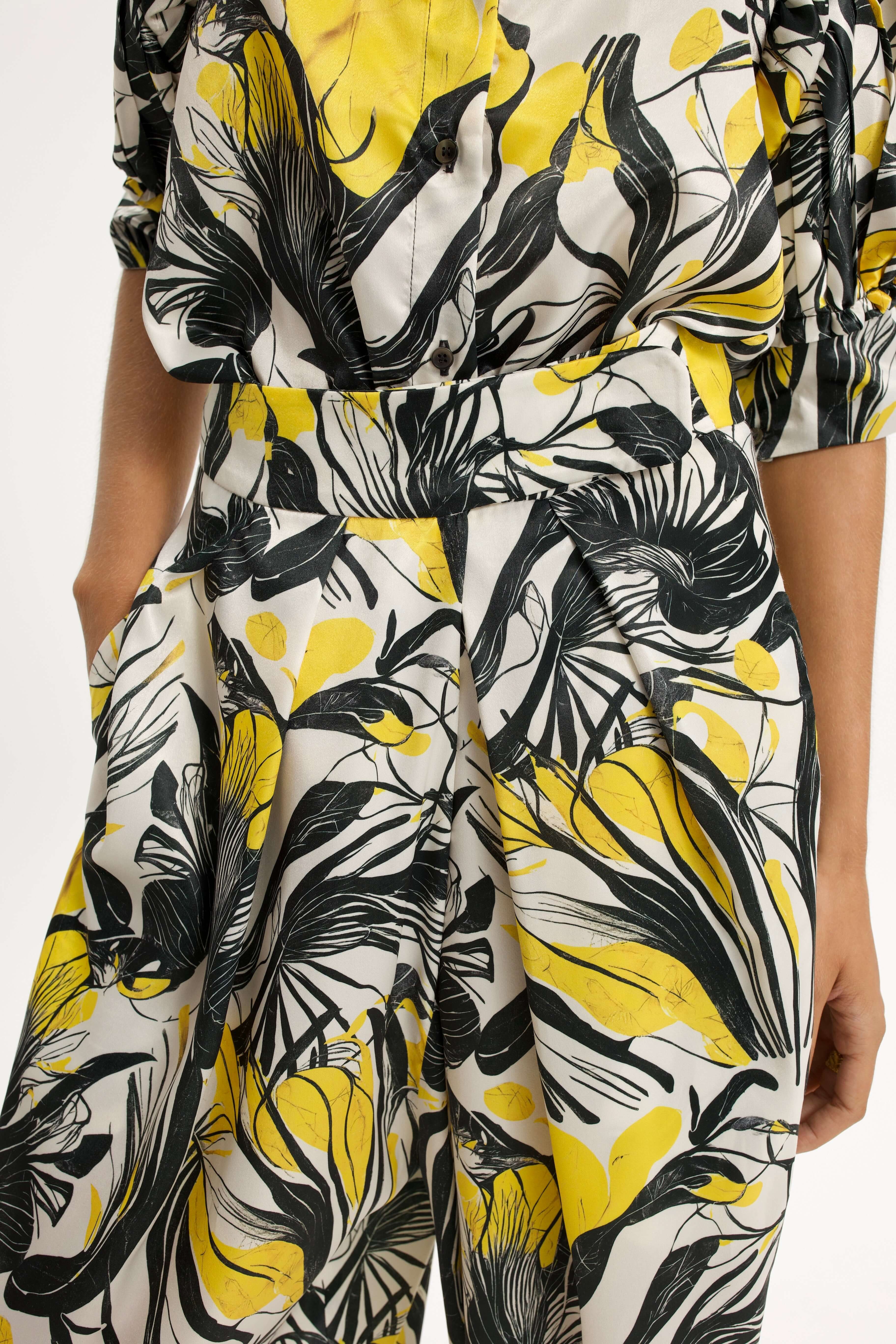 Sakis Pants in Seaweed In Motion Print
