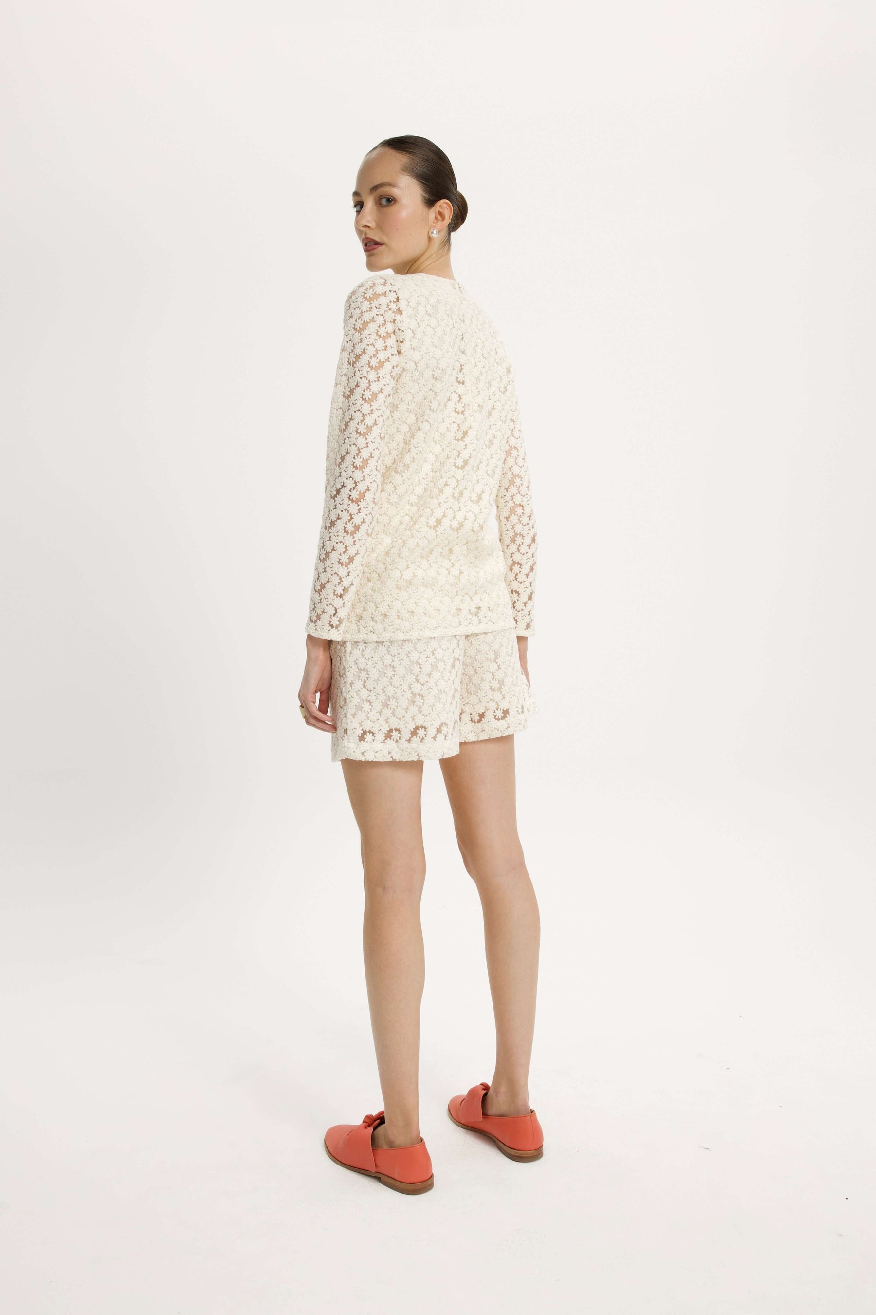 Cloud top in Albatre embroidered lace