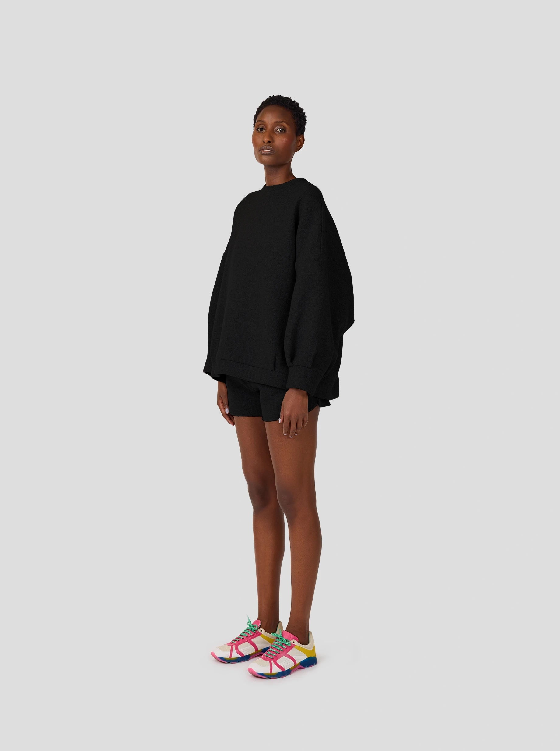 Women Harlem Jumper in Black Woolen Cashmere