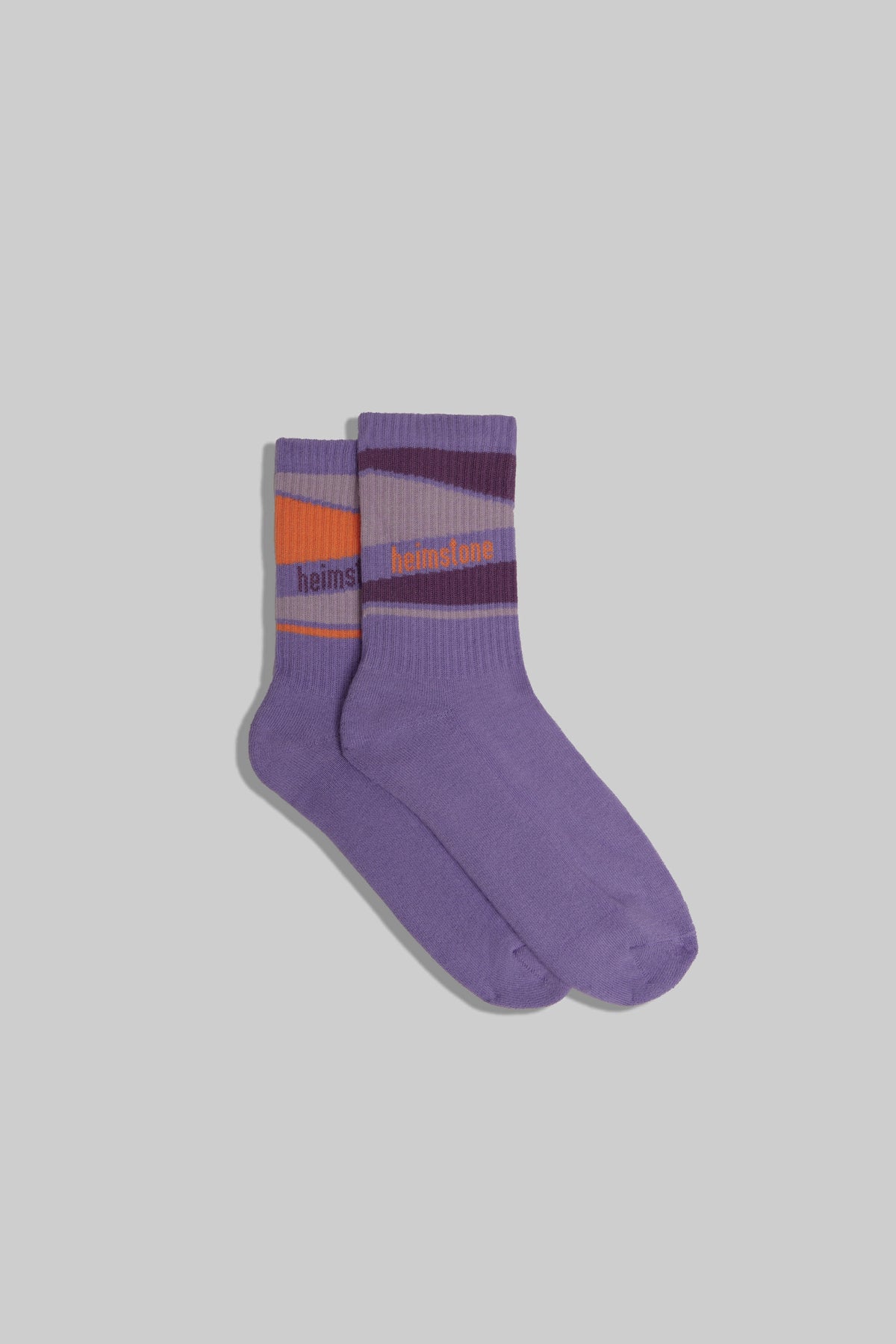 Chaussettes de sport en rayures violettes