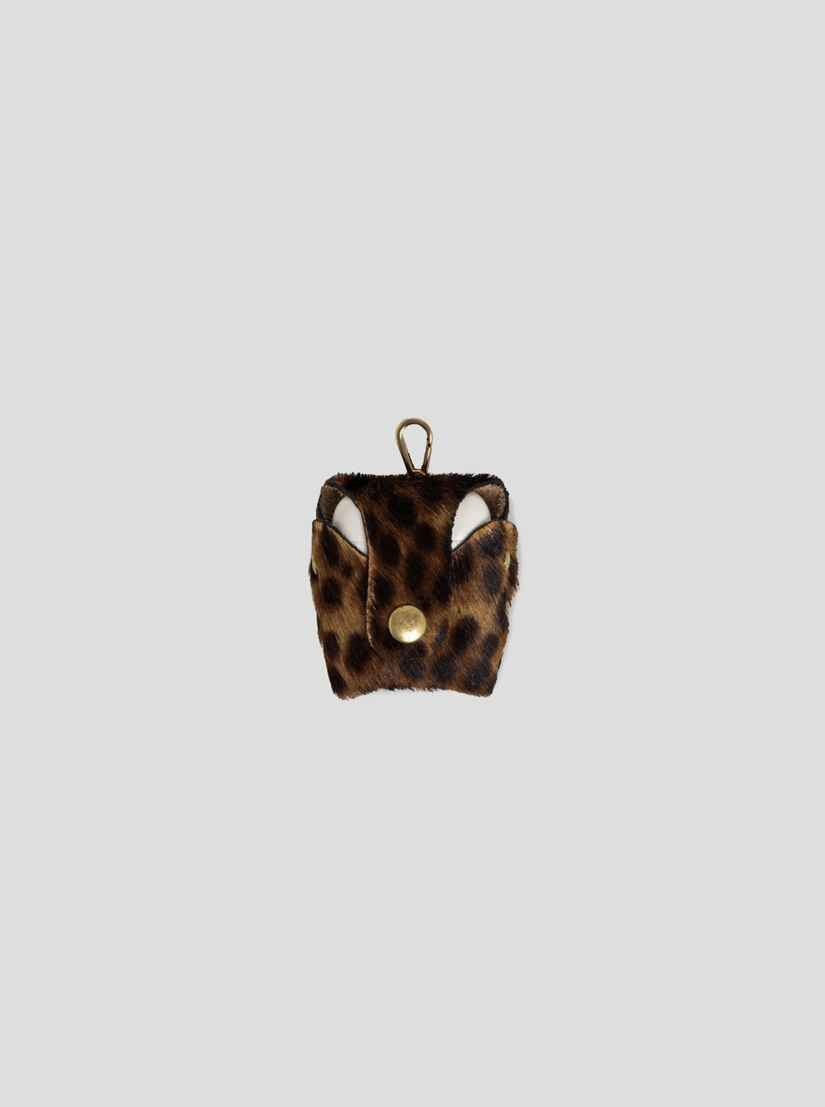 Airpods case in Leopard printed leather