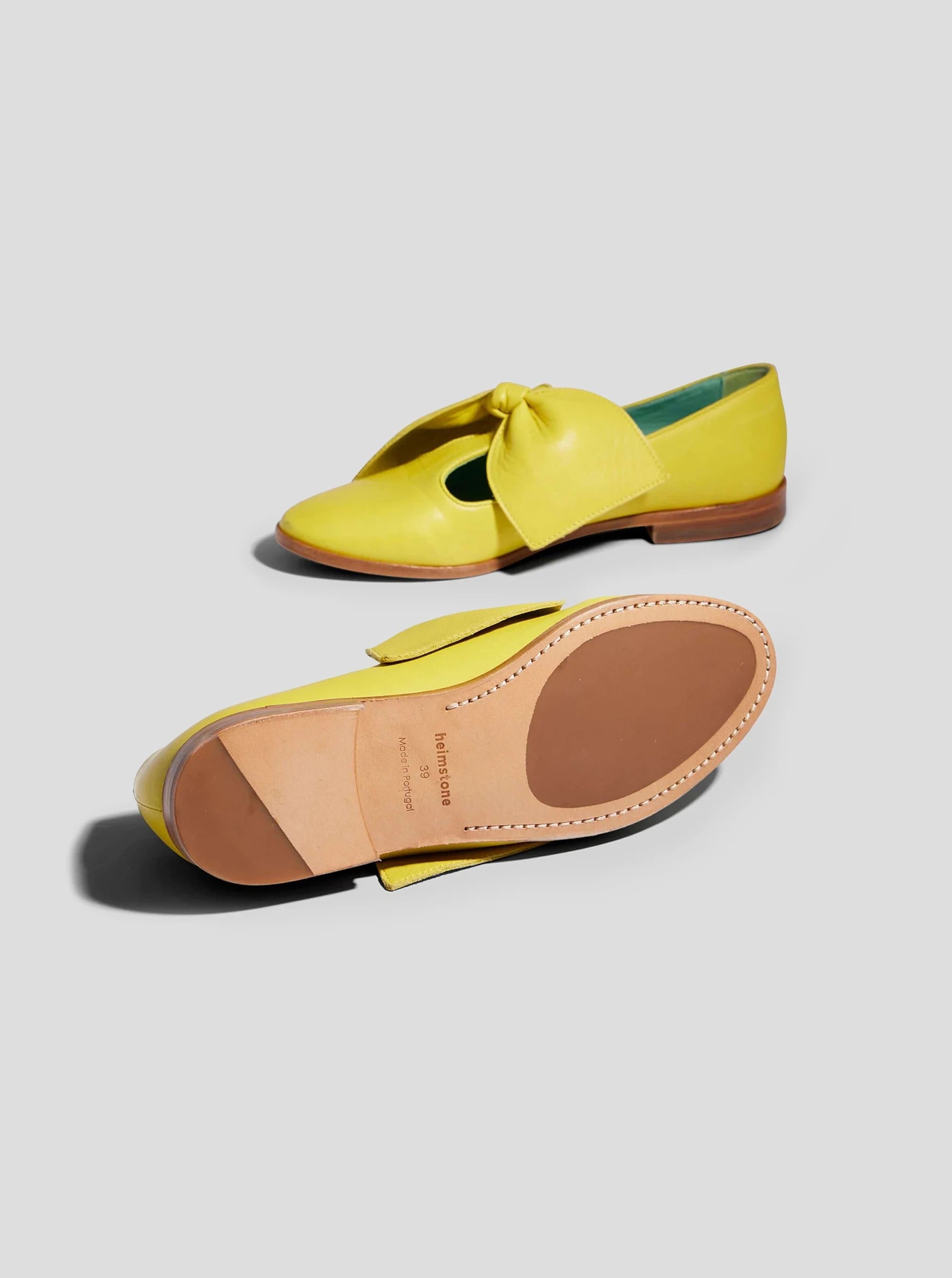 BB Ballerina Shoes in Yellow Leather
