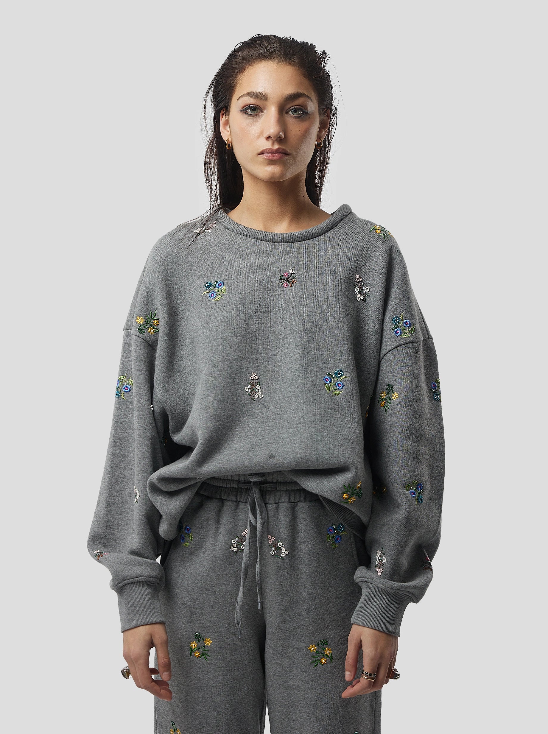 Harlem jumper in grey beaded embroidered fleece