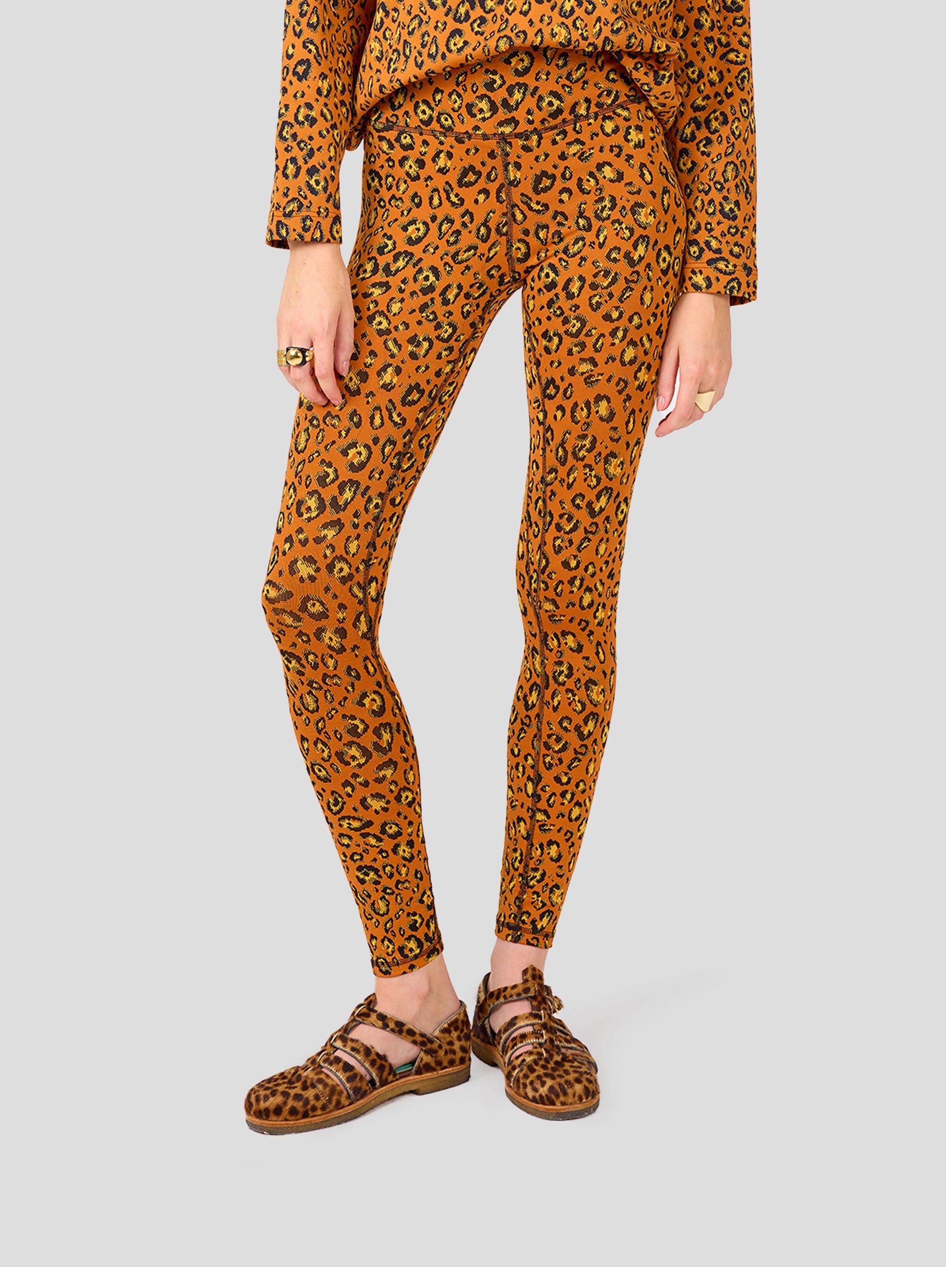 Legging Glue in ochre Leopard jersey