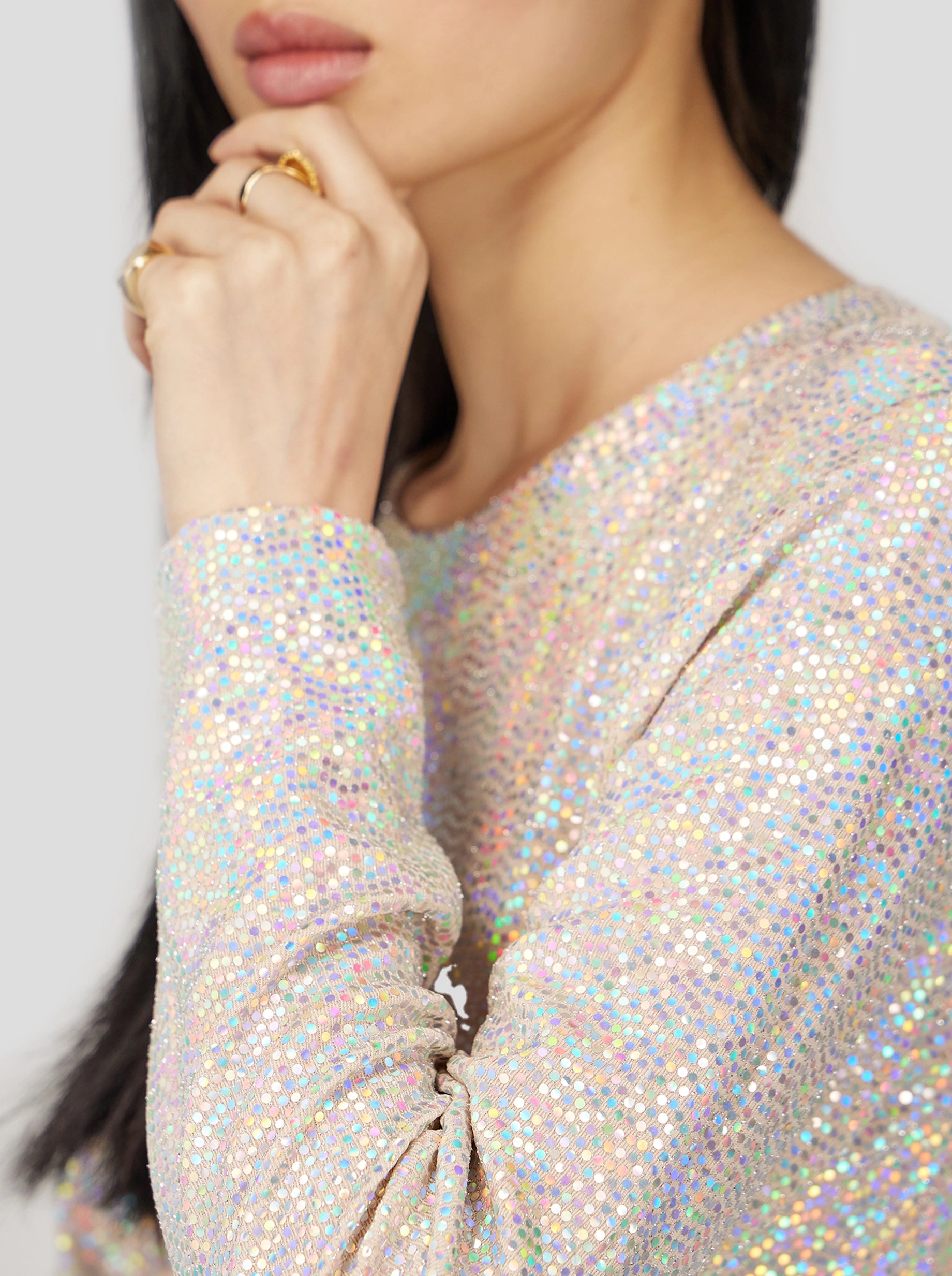 Cloud Top in Iridescent Faceted Jersey.