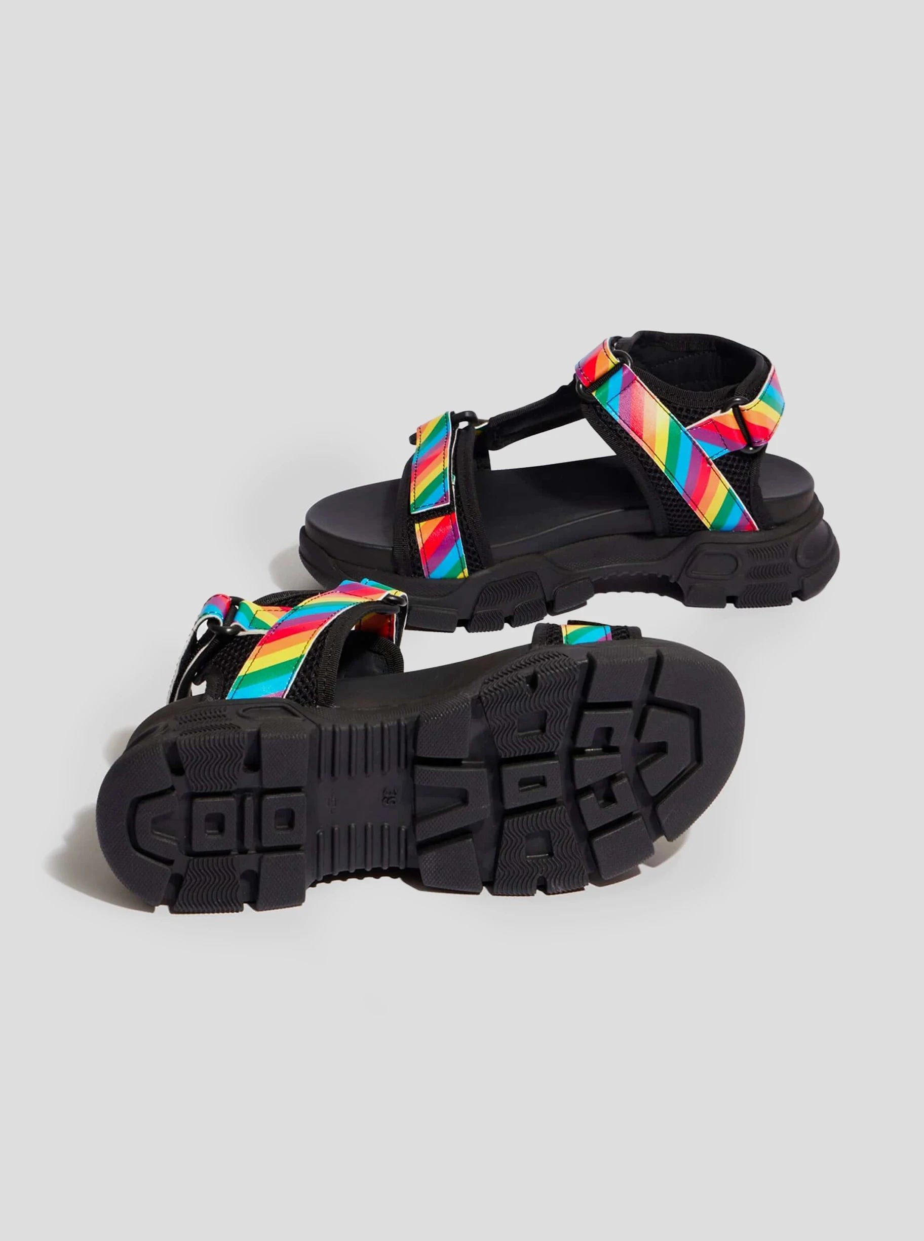 travis sandals