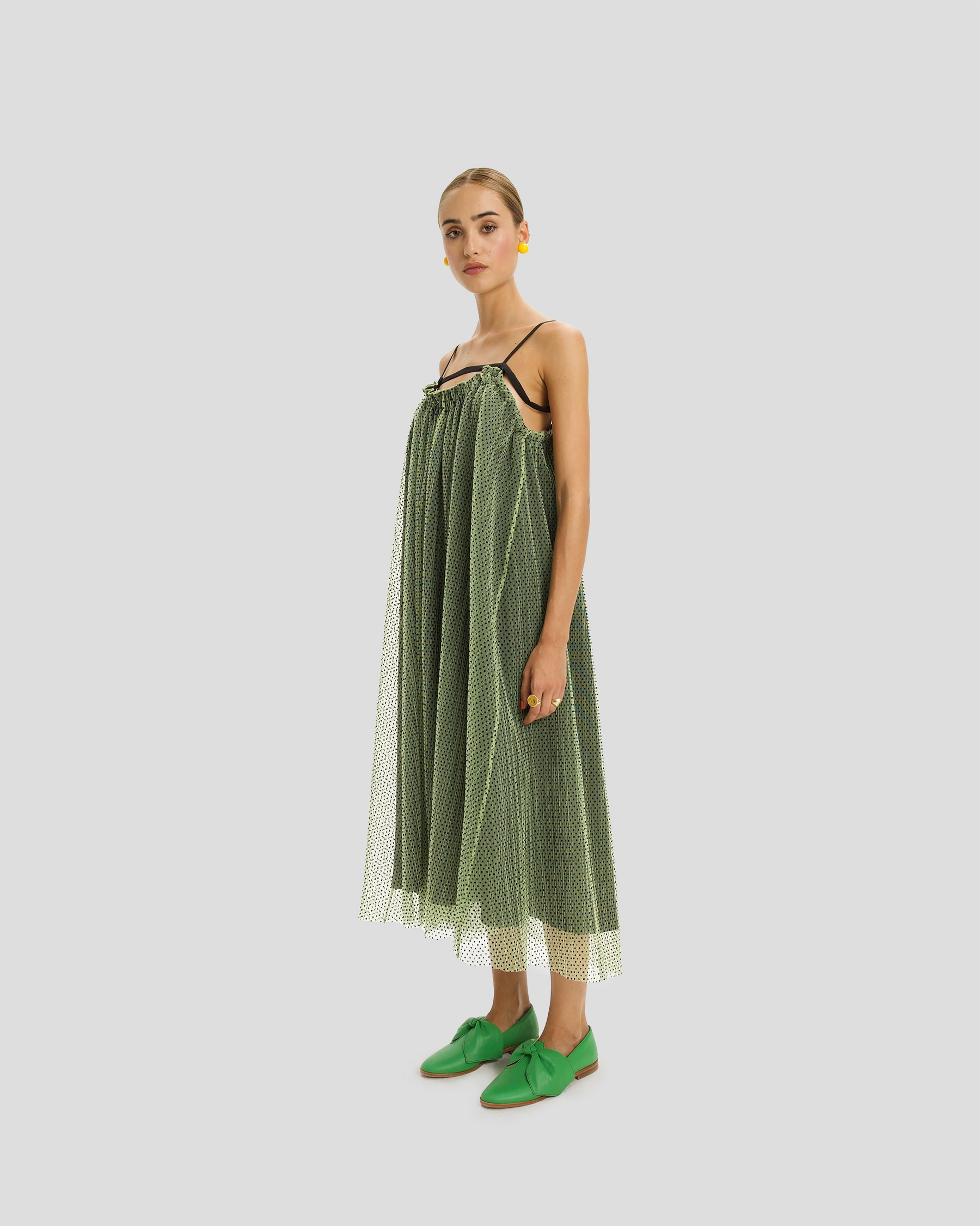 Vickie Dress in Croquant Plumetis Olive