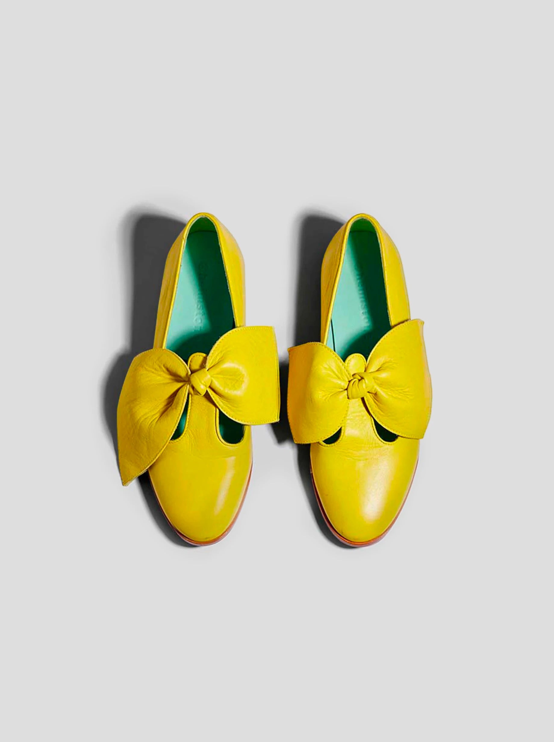 Ballerines BB en cuir jaune