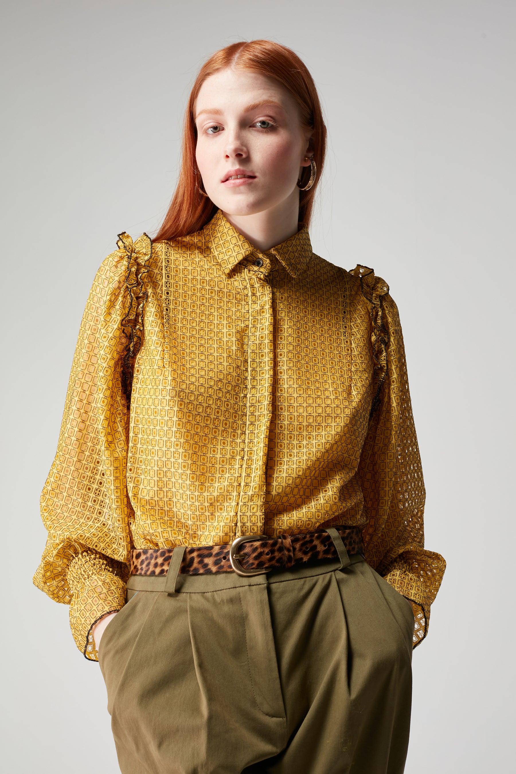 Imogen shirt in Honeycombs lace