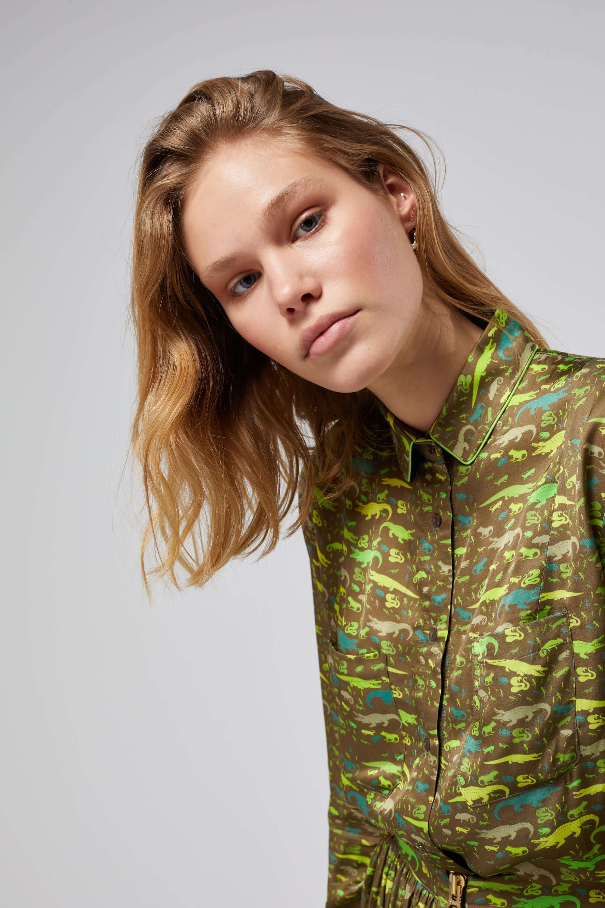 Dori shirt in Eat Your Greens print