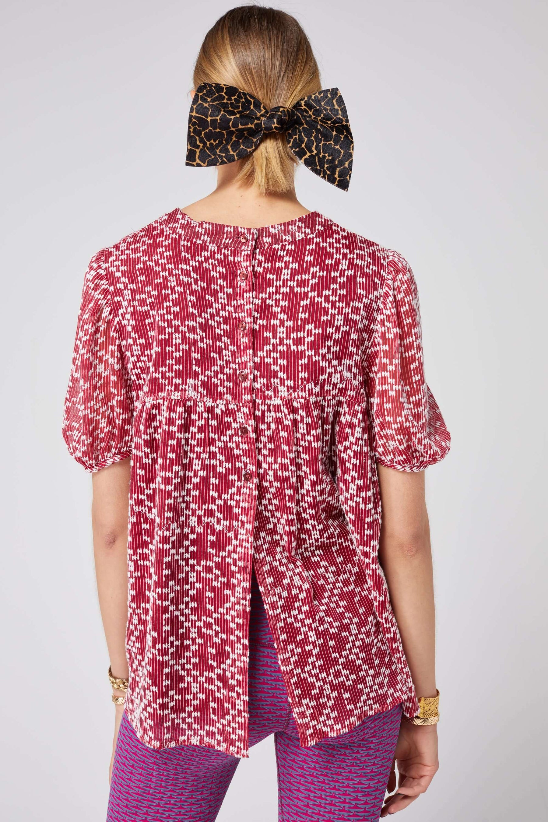 Gaya blouse in pomegrenate plumetis