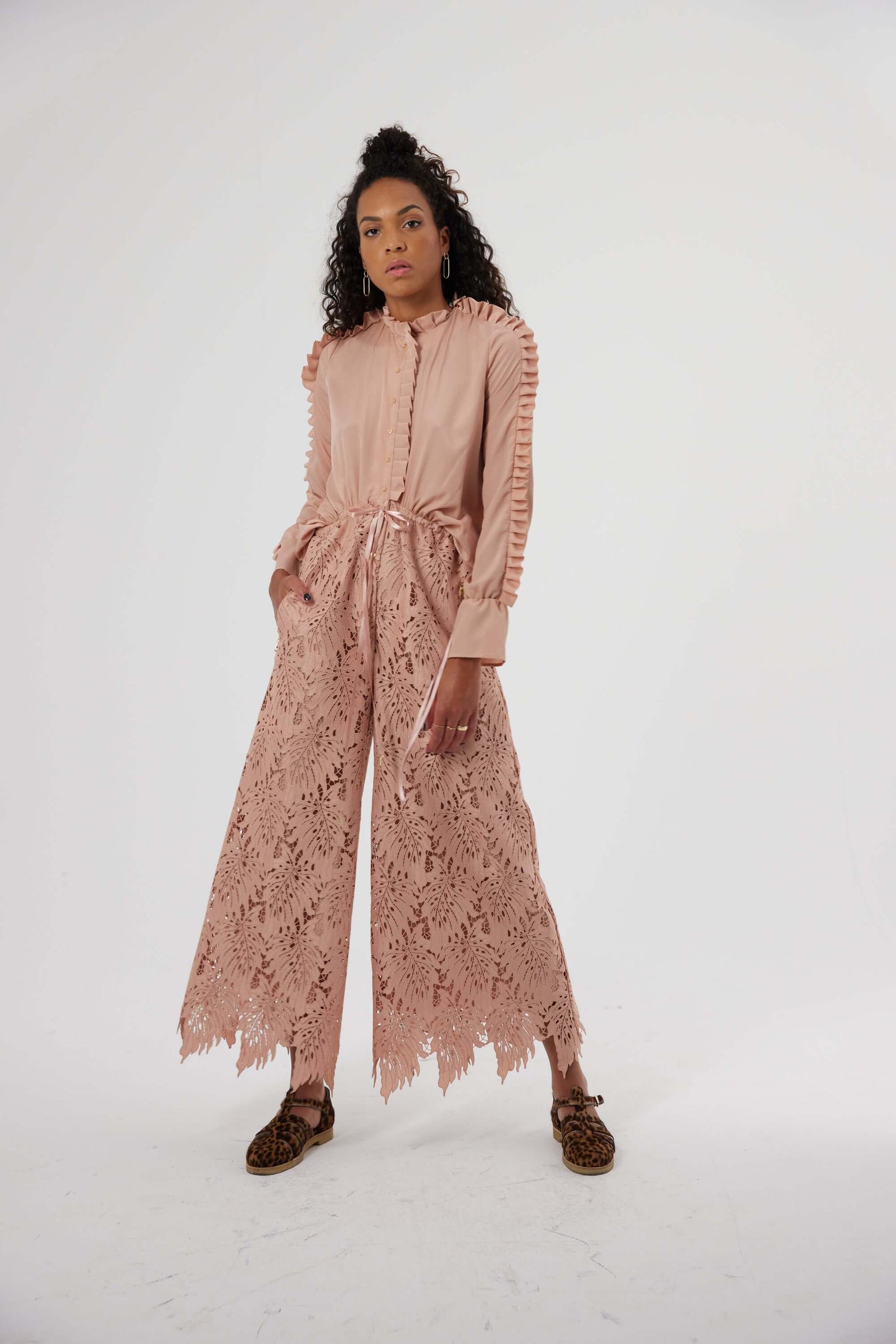 Gil jumpsuit in Dust lace | Heimstone