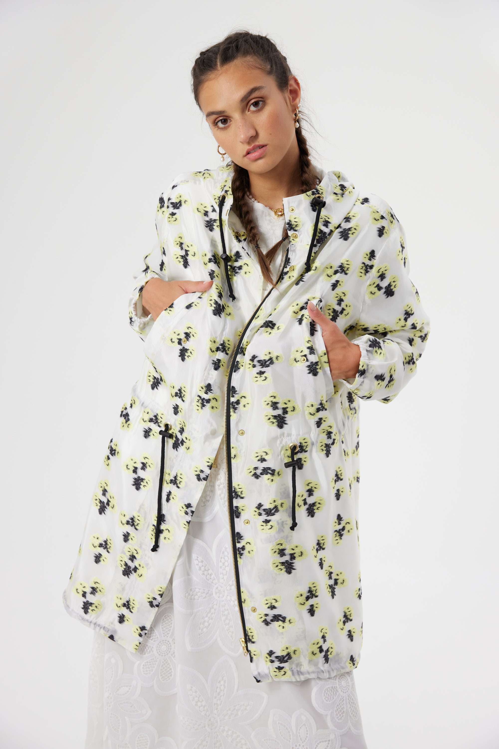 Onur parka in Firefly embroidery