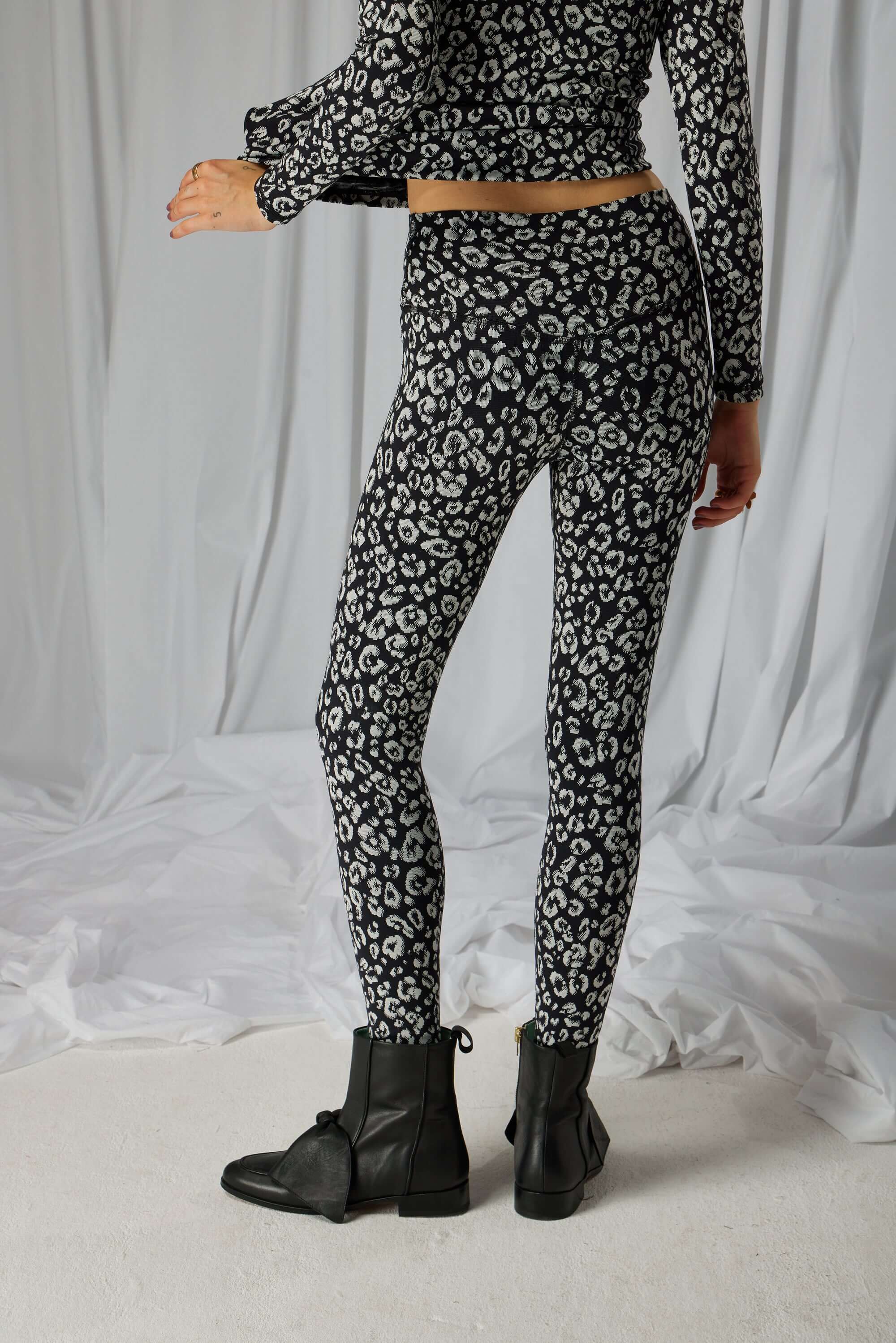 Legging Glue en jersey Léopard noir et blanc