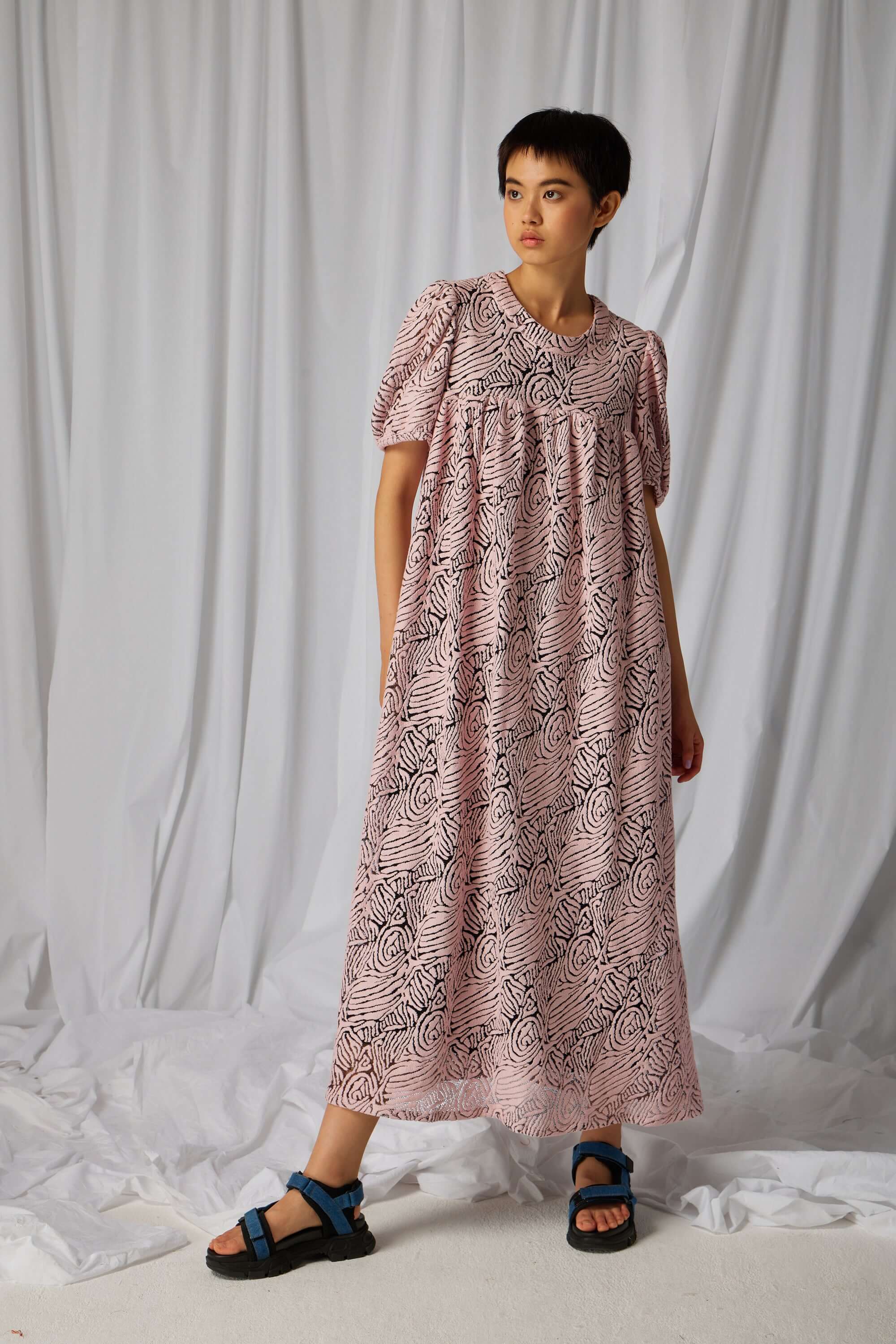Gaya dress in Organic lace