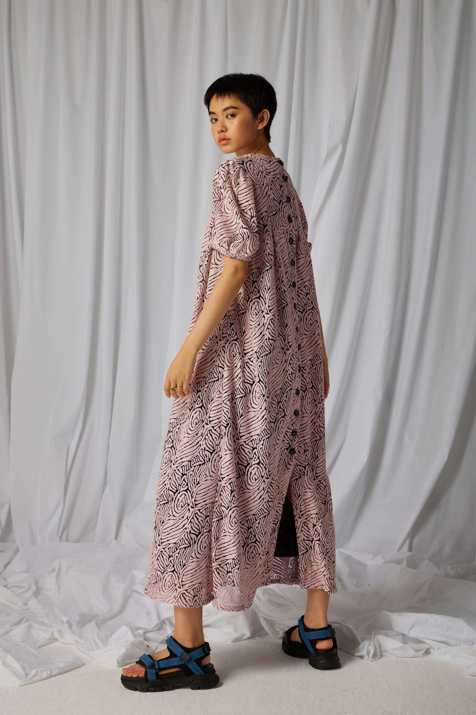 Gaya dress in Organic lace