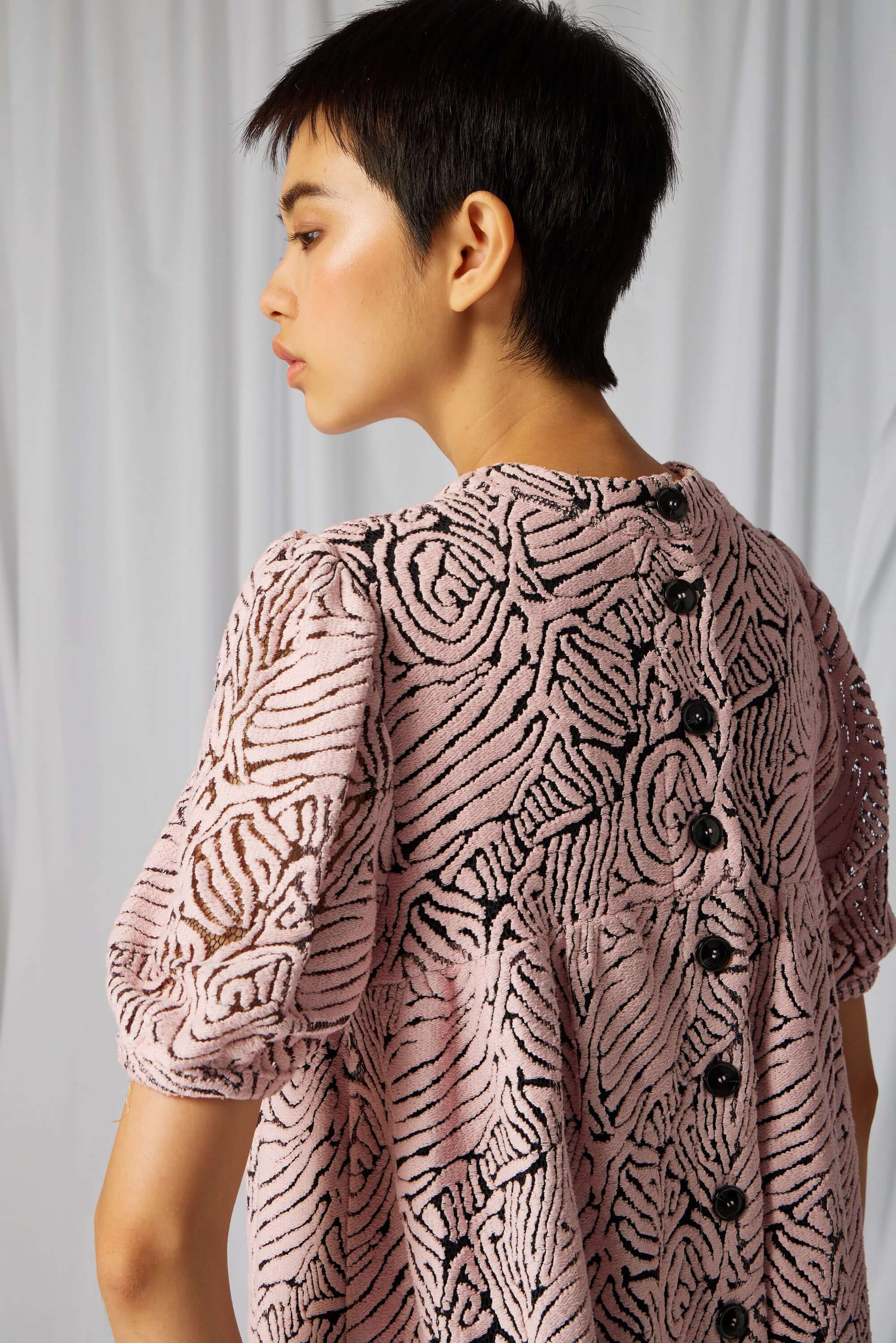 Gaya dress in Organic lace