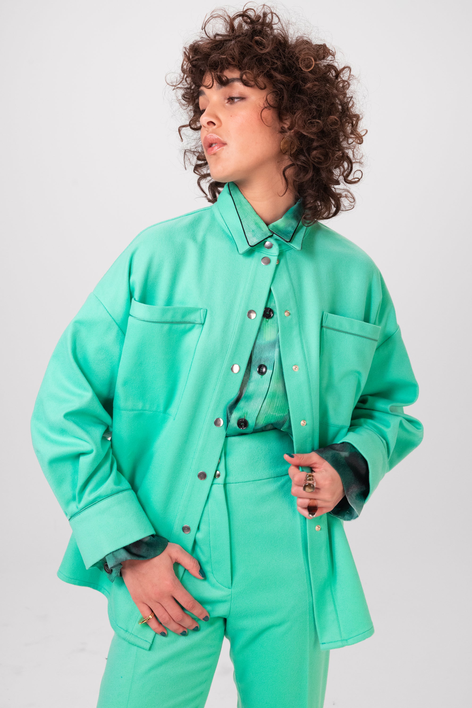 Chemise Astrée en flanelle verte minérale