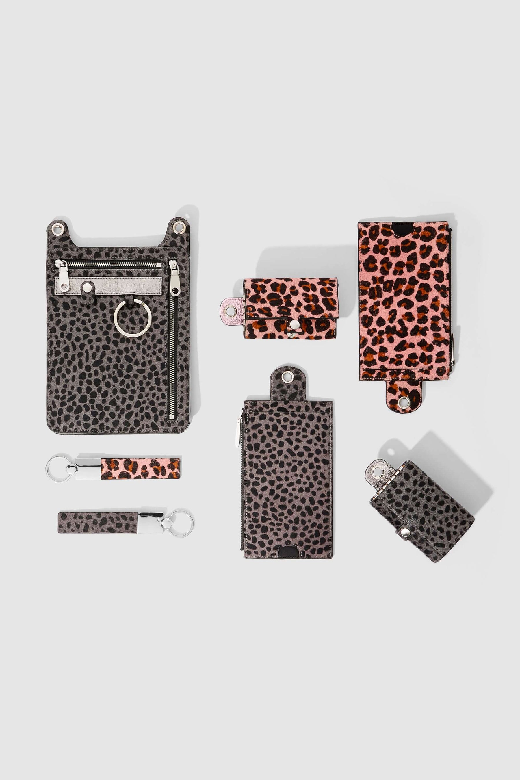 The Minis - Key holder in grey Cheetah printed leather