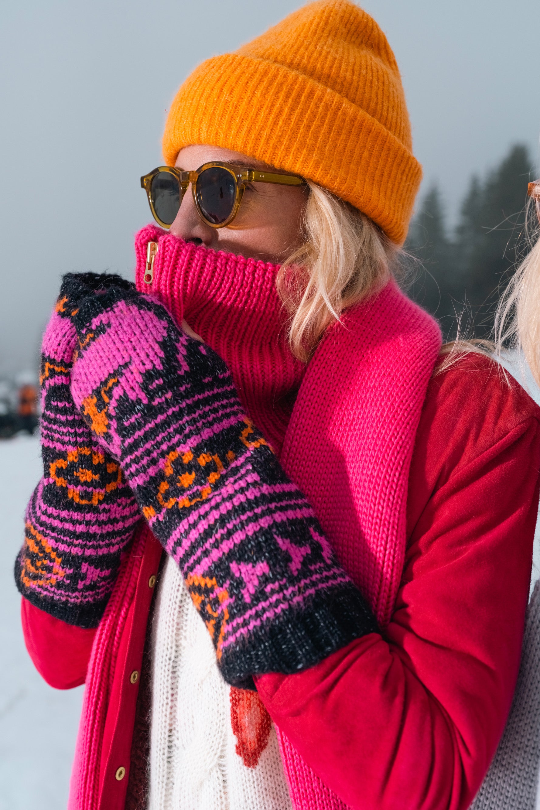 Mittens in Yellowstone knit