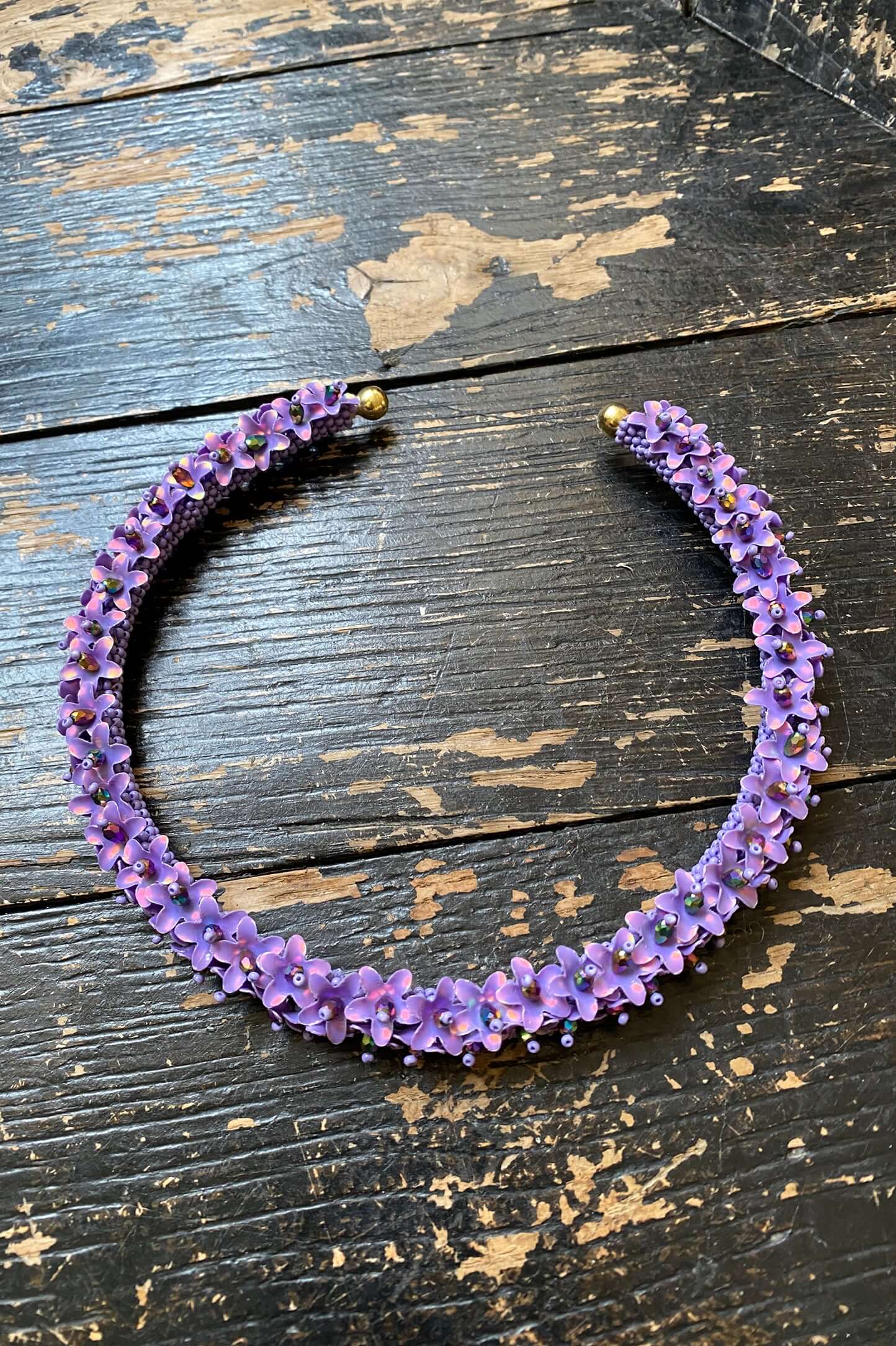 Heimstone x Olivia Dar - Collier en fleurs lilas