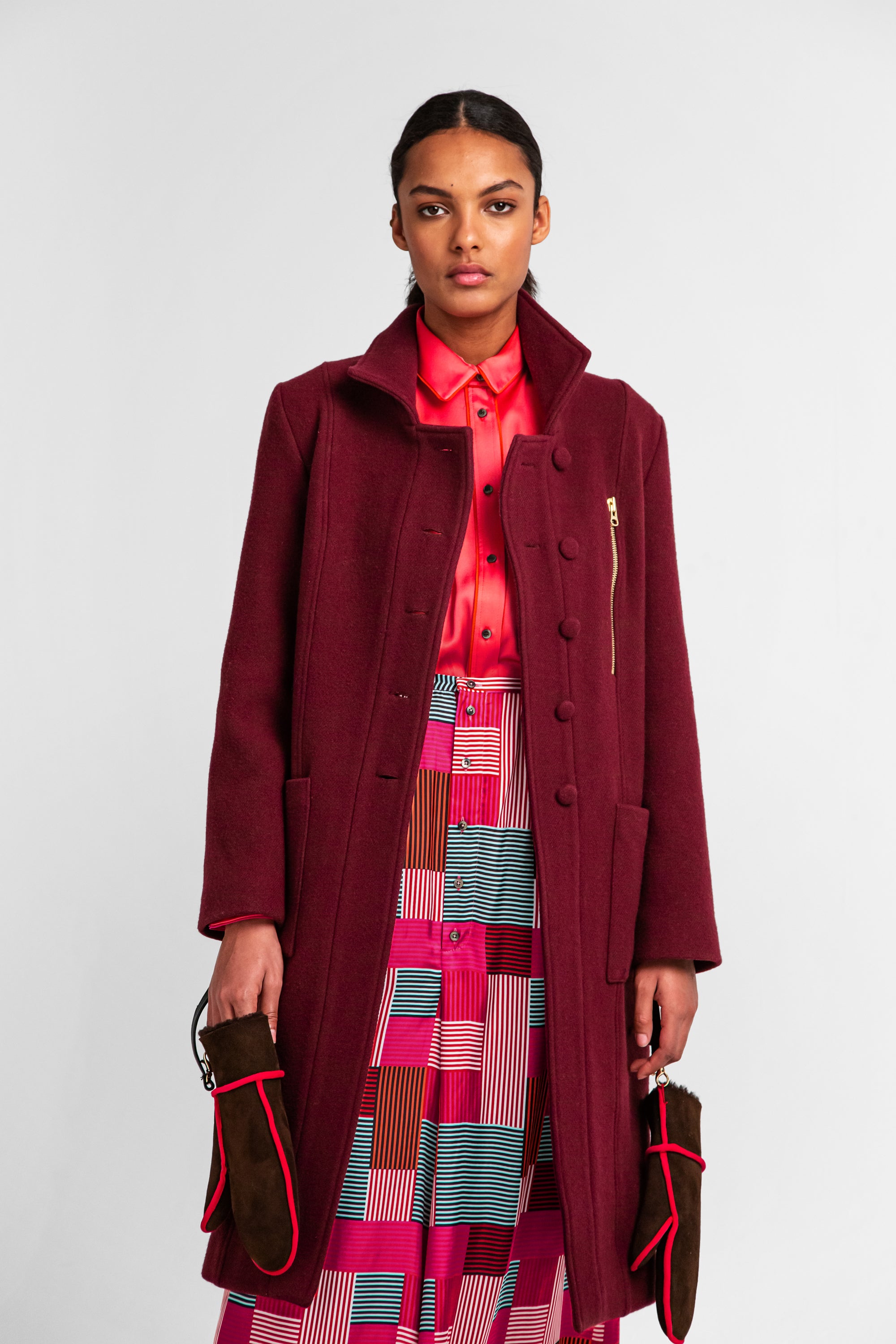 Manteau Hallow en cachemire aubergine