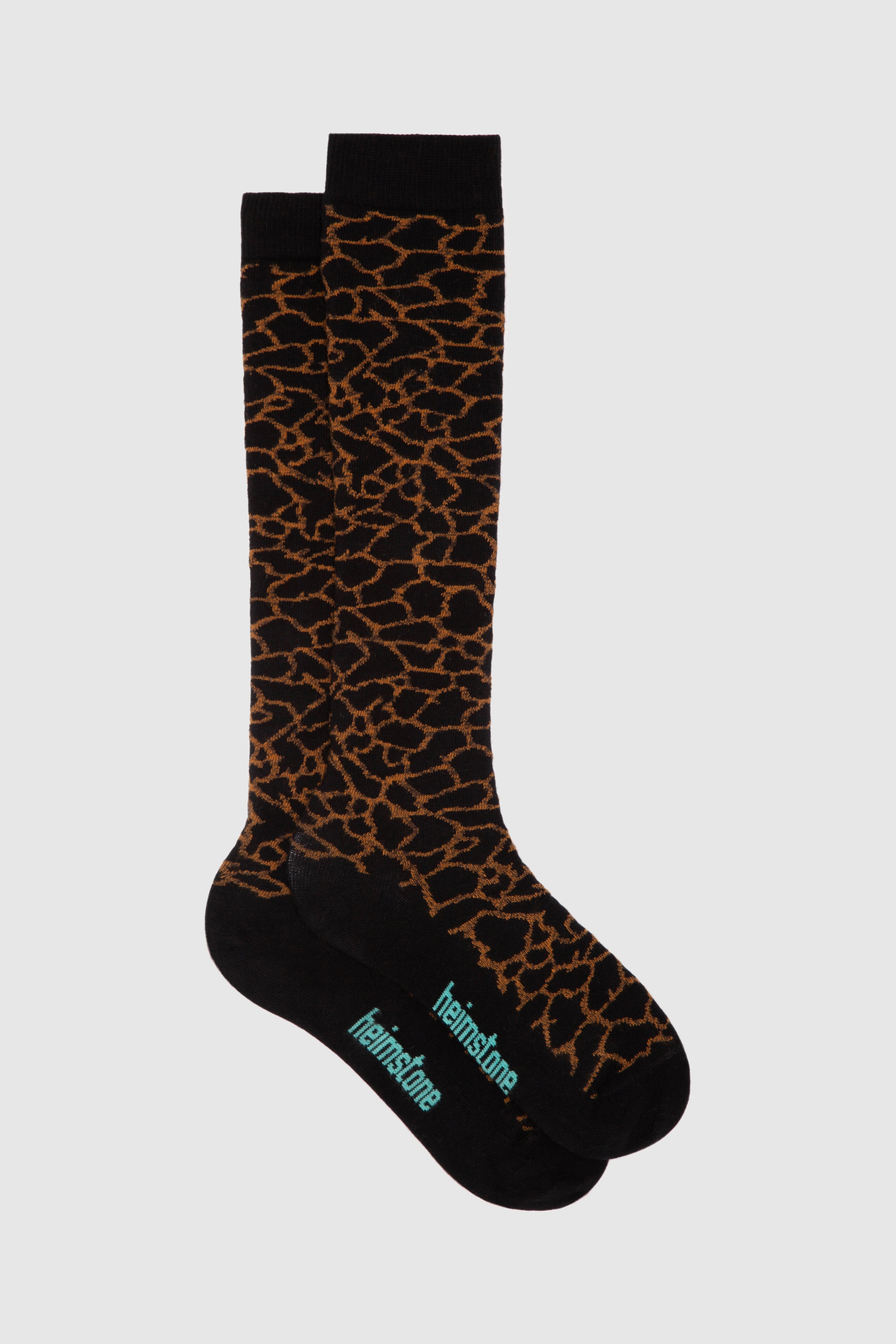 Knee socks in giraffe print