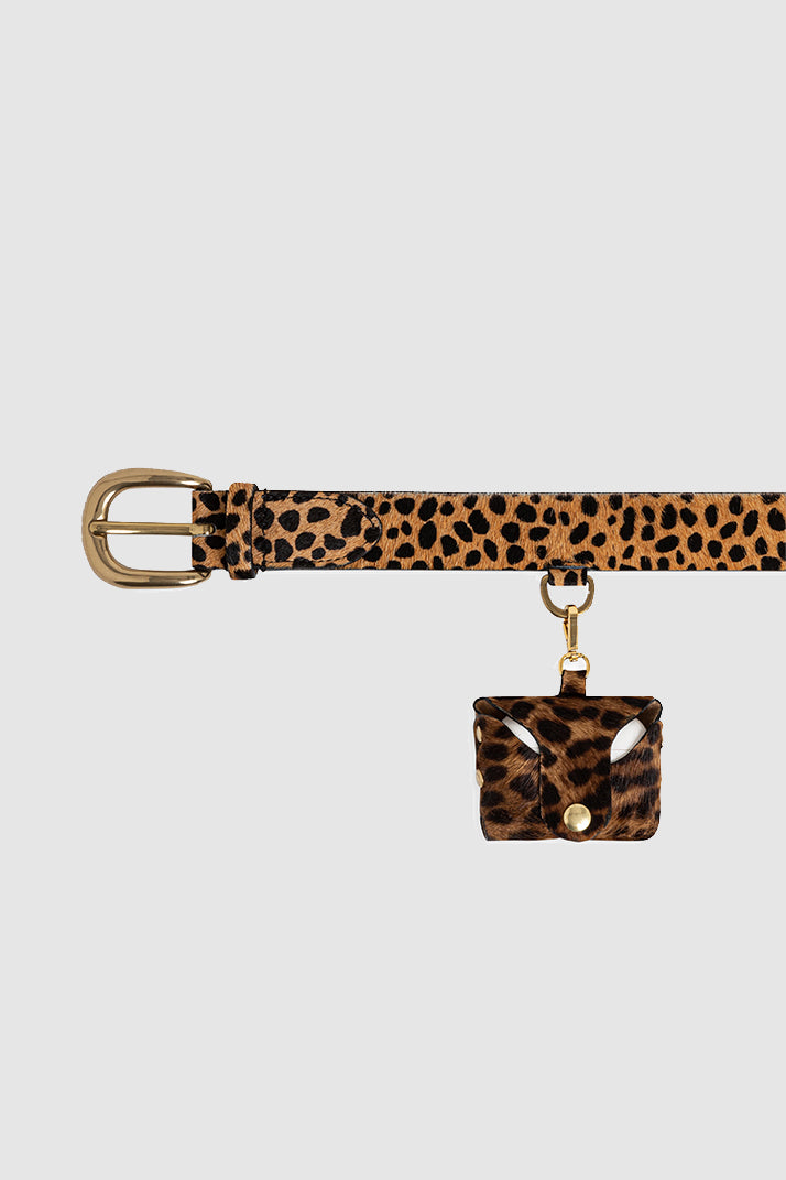 Pro Airpods case in Leopard printed leather