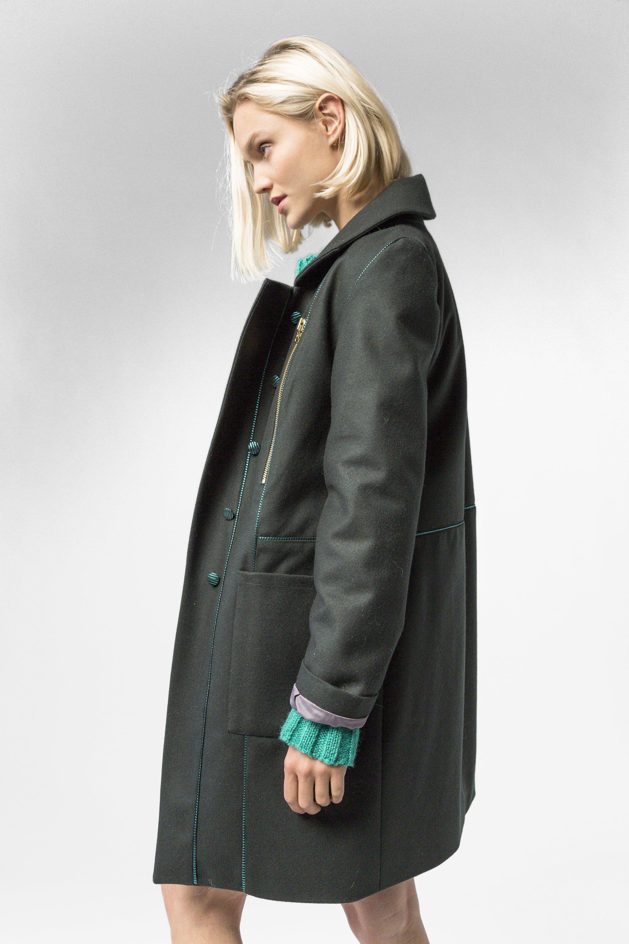 Manteau Hallow en cachemire abysse