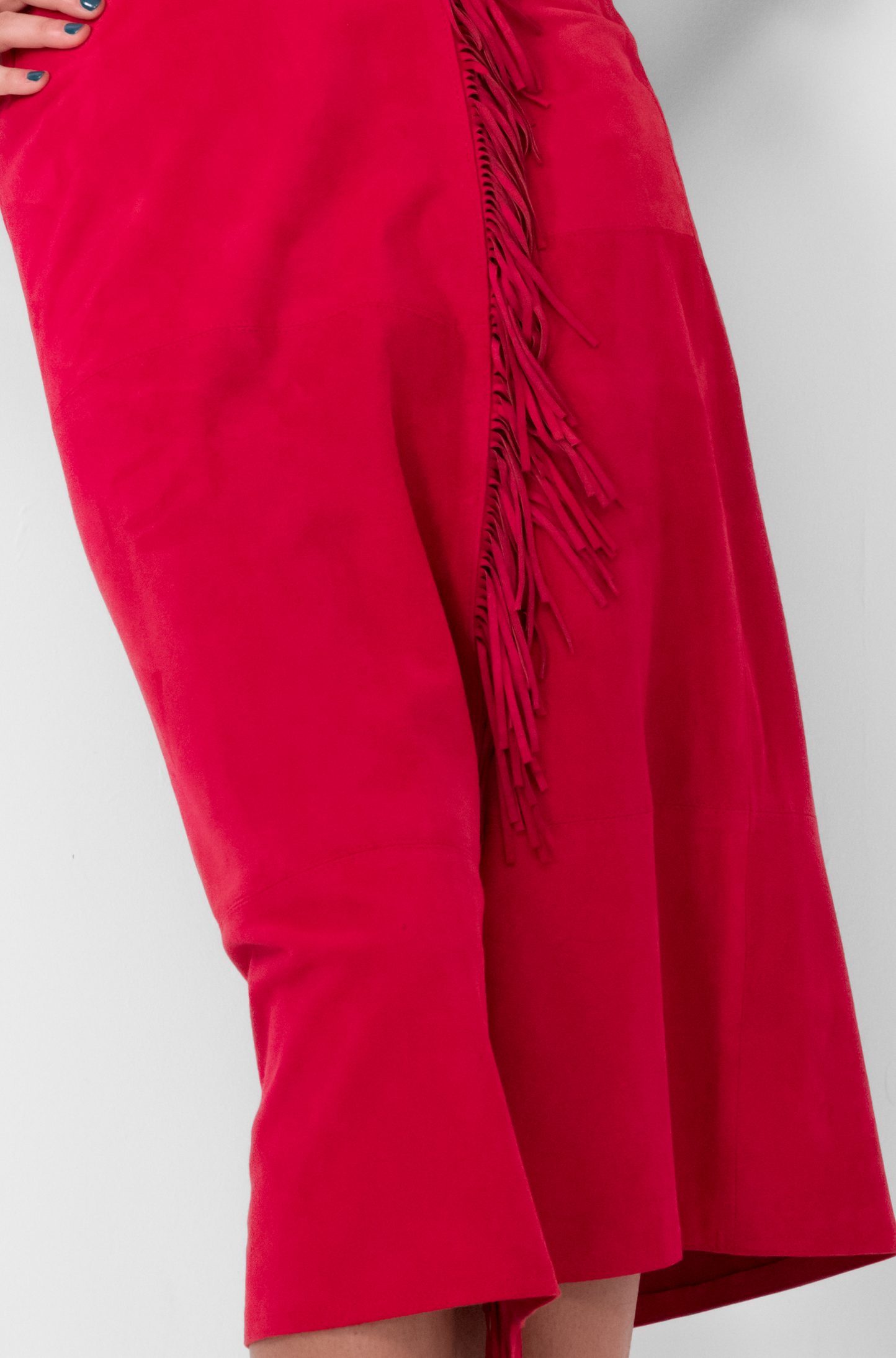 Calgary skirt in fuchsia suede